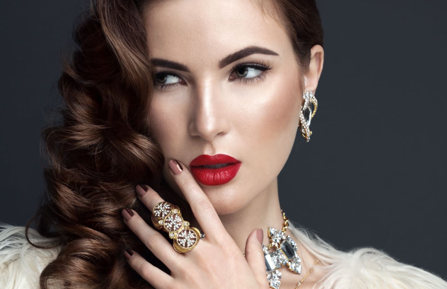 Miss Leading Beauty by Viktorija Pashuta