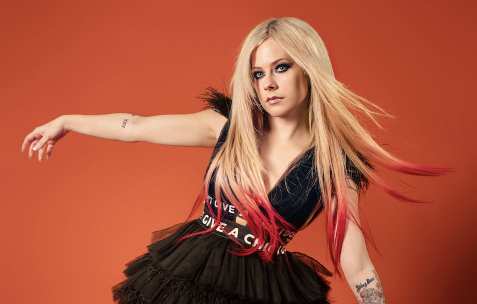BASIC Issue 19: Avril Lavigne