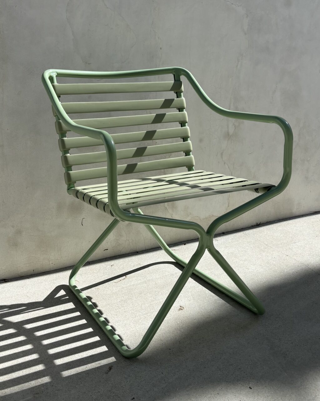 Los Resort: A Second Life in the Sun